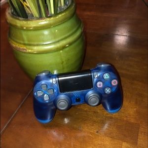 PlayStation 4 controller
